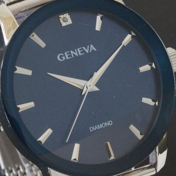 Geneva Men's Dress Watch Diamond At 12 Blue Dial Milanese Bracelet 42mm - Picture 12 of 13